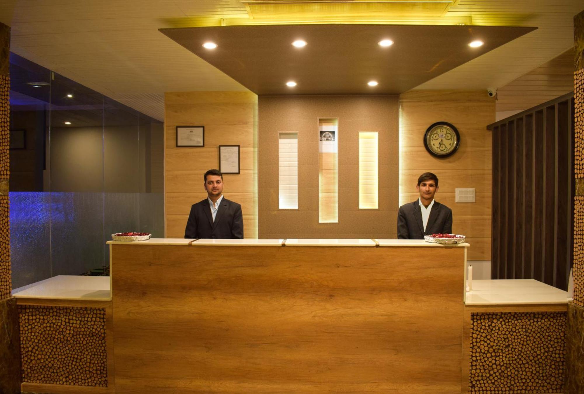 Valley View Resort Mashobra - Best Holiday Home For Vacations Shimla Esterno foto